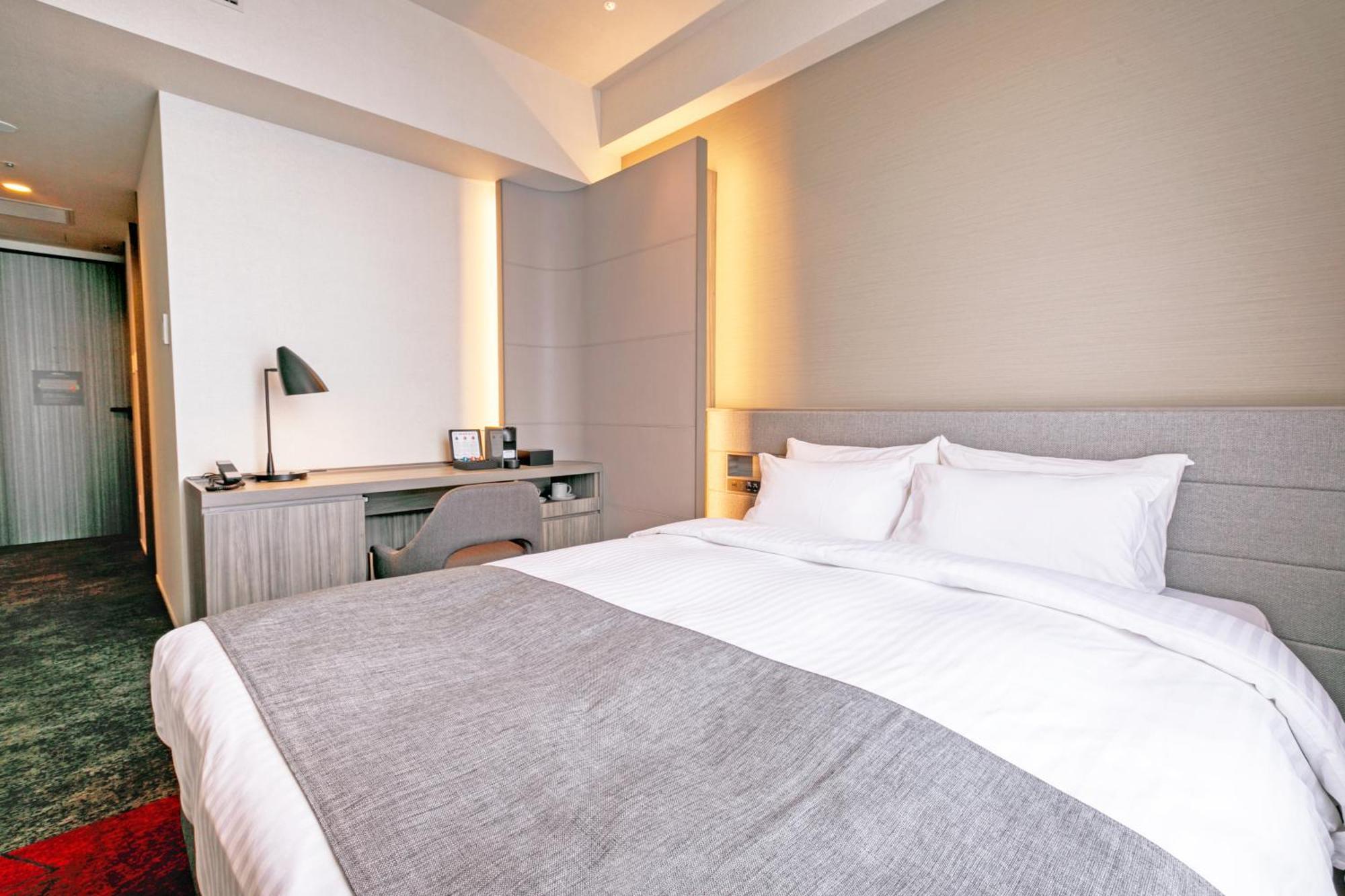Hotel Jal City Fukuoka Tenjin Exteriör bild